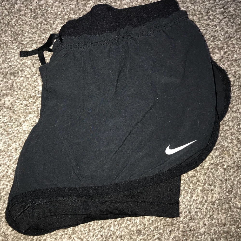 nike dry fit running shorts